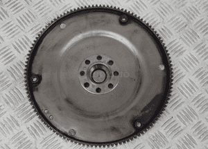 KOŁO ZAMACHOWE AUDI 1.8 CDH 06H105323H 3