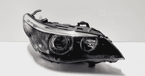 Reflektor prawy xenon bmw E60 E61 D2S europa 1