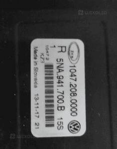 HALOGEN PRZECIWMGIELNY PRAWY VW TIGUAN II 2 5NA 2016- 11