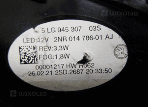 Skoda enyaq iv lampa w klapę lewy tył lewa tylna 14