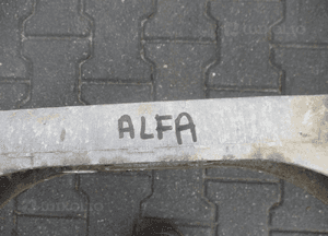 Alfa Romeo GULIETTA OE 50518703 wózek sanki belka 4