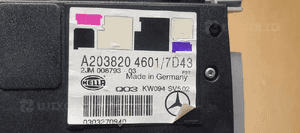 Lampka oświetlenie kabiny podsufitki Mercedes W203 A2038204601 7