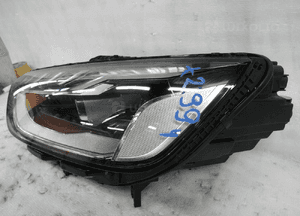 Audi A4 8W lift RS4 matrix full led idealna lampa przednia lewa 2