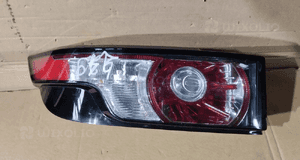 Lampa lewa tył tylna w błotnik land rover evoque 1