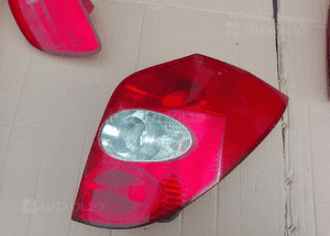 lampa prawa tył laguna 2 kombi