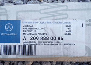 Listwa grila atrapy chrom mercedes clk A2098880085 oryginał 3