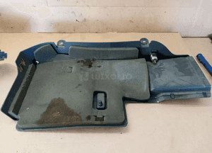 Osłona progu prawa Mercedes ML W163 A1636801890 4