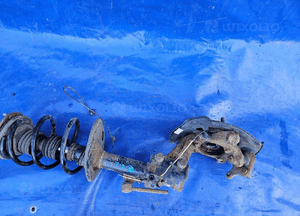 Toyota rav4 06-12 2.2 D4D piasta zwrotnica gira macpherson 2