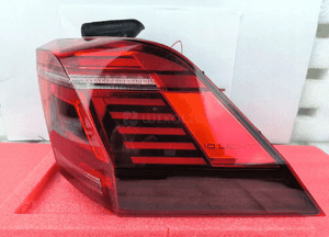 VW Volkswagen TIGUAN II LAMPA TYŁ TYLNA PRAWA IQ.LIGHT 5NA945208J 3