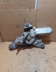 Silniczek silnik tylnej wycieraczki tył 849600-0030 Mazda 6 I HB liftback 02-07r 4