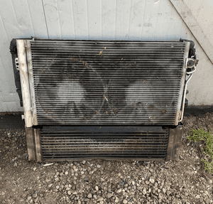 Mercedes VITO VIANO 639 CDI chłodnice  klimatyzacji   woda intercooler obudowa wisko 1