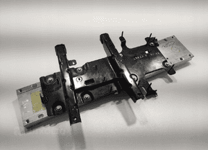 Podstawa mocowanie akumulatora opel e-corsa f 9834471180 2019-2024 2