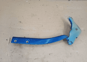 Zawias maski prawy Fiat Grande Punto 599/A 60551 1