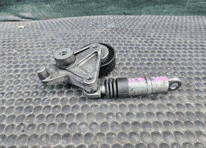 Napinacz Paska Klinowego Wielorowkowego Tlumik Drgan Lapa Rolka 2.7 3.0 TDI V6 Audi A4 B8 A5 A6 Q5 3