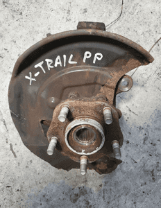 ZWROTNICA PIASTA prawy przód przednia Nissan X-Trail T32 1,6DIG-T 13- 1