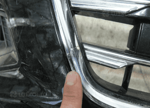 Audi A4 B9 lift 8W z grilem i kratkami zderzak przedni 4