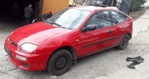 Mazda 323 323C BA 94-98 Błotnik prawy przedni przód w kolor SU 5