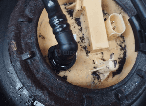 Bmw E90 E91 E92 zbiornik bak paliwa diesel pompa paliwa pod webasto 7