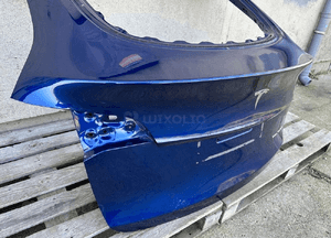 Klapa bagaznika tyl tylna tesla model y 2020- bardzo ladna oryginalna 4