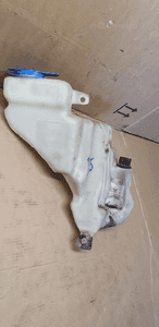 Zbiorniczek spryskiwaczy VW Passat B5 3B0955453N 2