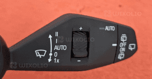 BMW X1 U11 Przełącznik zespolony Manetki 5A31C10 4