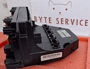 Mercedes-Benz W212 Skrzynka / Moduł BEZPIECZNIKÓW SAM A2129008507 1