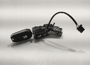 STACYJKA KLUCZYK PILOT PEUGEOT 208 I 9663123380 9674001080 2012-2019 EUROPA 2
