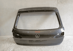 Klapa tył pokrywa bagażnika vw touareg iii 760 18- 1