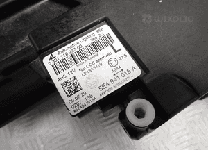 Lampa lewy przód skoda octavia iv 5E4941015A radom 3