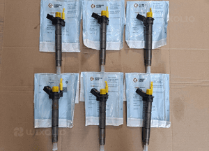 Komplet ( 6 sztuk ) Wtryskiwaczy BOSCH do BMW N-57 D30 1