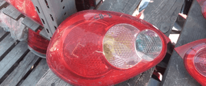 Tyl tylna lampa prawa toyota aygo 1 1