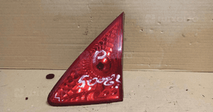 Lampa prawy tył  peugeot 3008 nr 9683460980 1
