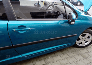 Peugeot 207 drzwi prawe 3D KMU 1