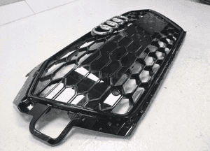 Audi A4 B9 s-line wzmocnienie grilla grill atrapa 5