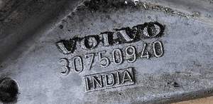 Volvo V50 S40 2.4 20v Łapa mocowanie alternatora 30750940 2