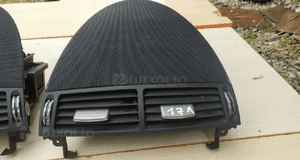 mercedes SLK 171 panel klimy klimatyzacji kratka nawiew środkowy 8
