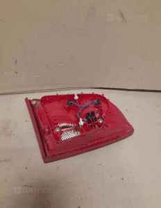 Lampa klapy lewa vw passat B7 kombi 3AF945093K 2