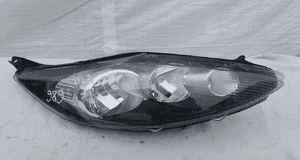 Lampa przód przednia prawa ford fiesta MK7 czarna uk 2