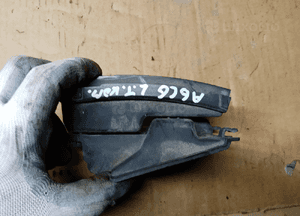 Ślizg zderzaka lewy tył Audi A6 C6 Kombi 4F9807891 4
