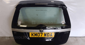 Klapa tył tylna bagażnika saab 93 kombi 170 czarny 1