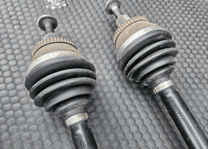 Półos 8E0407271T K1T Polosie Przegub Lewa Prawa Audi A4 B6 B7 9
