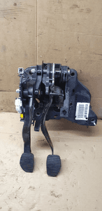 Pedały pedał hamulca sprzęgła Citroen C5 III 9677777680 4