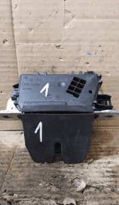 Zamek klapy tył opel astra h zafira b nr 495058724 2
