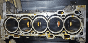 Volvo V50 S40 2.4 20V Blok silnika B5244S 1