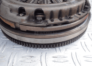 Koło dwumasowe sprzęgło ford fiesta MK7 st 1.6 ecoboost 3