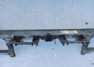 Chrysler 300C pas przedni okular wzmocnienie zamek maski 82300102 4