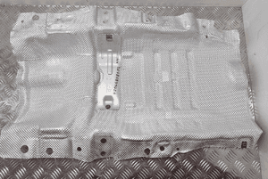 Mercedes W206 osłona termiczna dół A2066808102 1