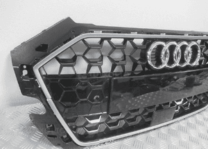 Grill gril atrapa audi A1 ii s-line 82A 2018- 3