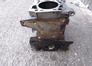 Opel vectra c astra alfa romeo 159 sedici bravo saab 1.9 16V blok 55182303 3