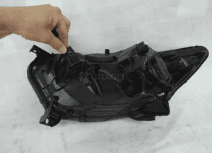Renault captur ciemna lampa przednia prawa 4